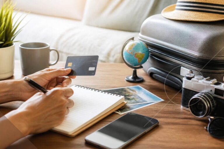 The role of credit cards in climate emergency situations in the U.S.: Flexible limits and access to resources!